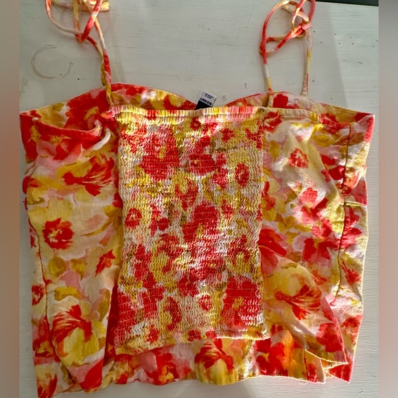 Floral corset style top - Picture 4 of 5